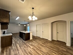 501 Baylor Dr in Greenville, TX - Foto de edificio - Building Photo