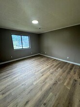 403 Hicks St in Athens, TN - Building Photo - Building Photo