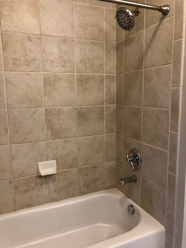817 3rd Ave N-Unit -408 in Nashville, TN - Building Photo - Building Photo