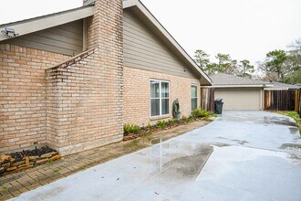19414 Dianeshire Dr in Spring, TX - Building Photo - Building Photo