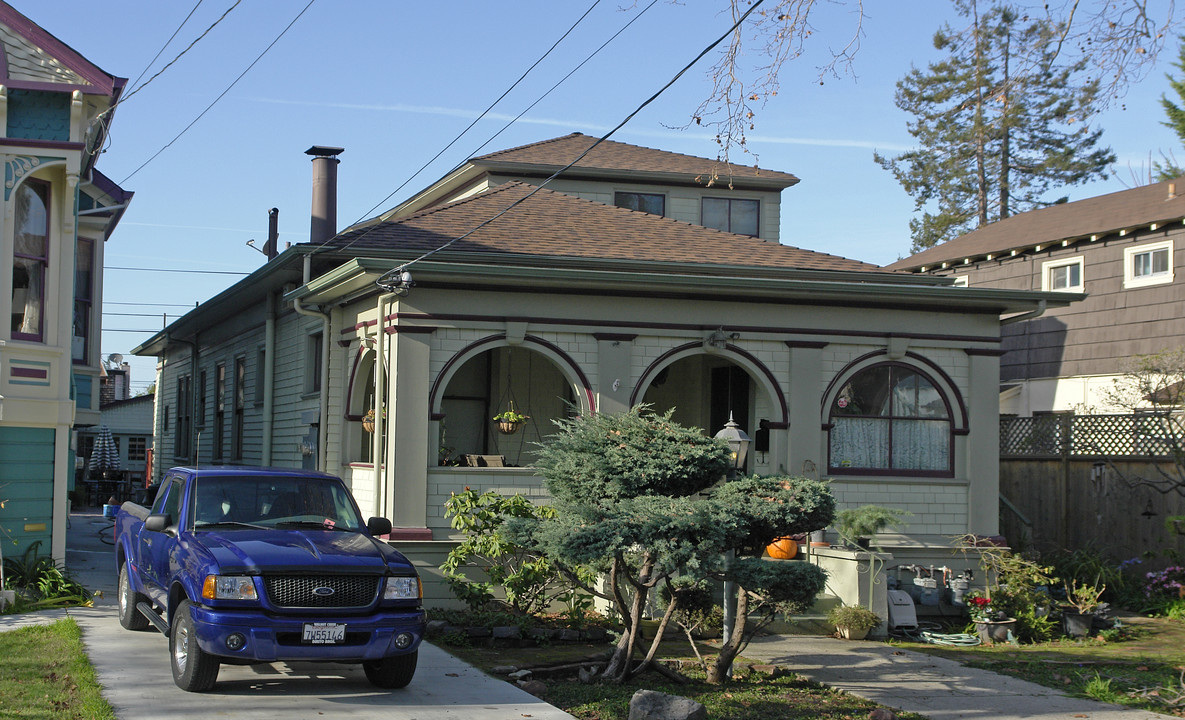 3214 Central Ave in Alameda, CA - Building Photo