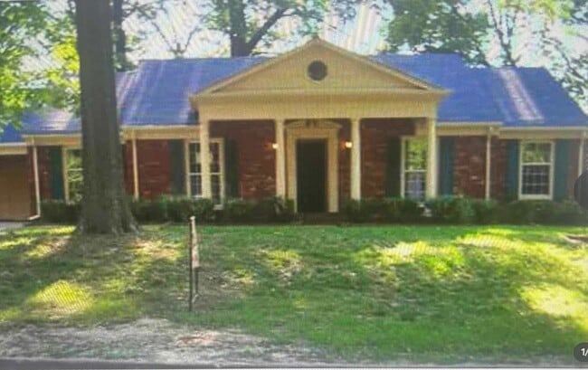 3141 Glen Echo Dr