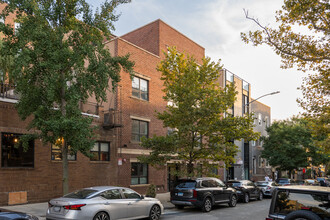 36 Conselyea Street in Brooklyn, NY - Building Photo - Building Photo