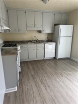 7 Penny Ln in Cartersville, GA - Building Photo