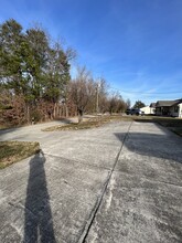 2397 Wade Rd W, Unit Wade Road West in Loudon, TN - Building Photo - Building Photo