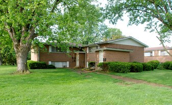329-331 Highfield Dr in Columbus, OH - Building Photo