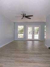 1209 NE 20th St in Grand Prairie, TX - Building Photo - Building Photo