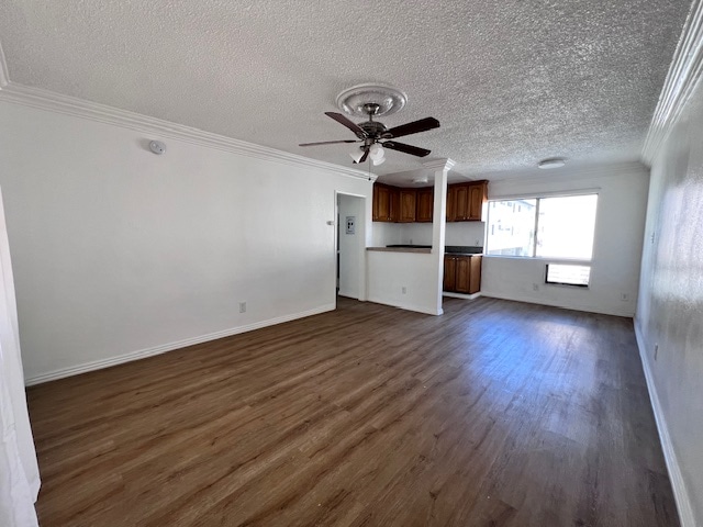 property at 1825 Tamarind Ave