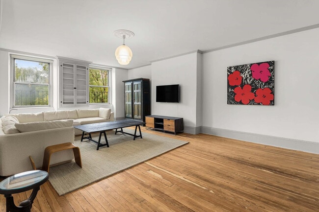 185 E Broadway in New York, NY - Building Photo - Building Photo
