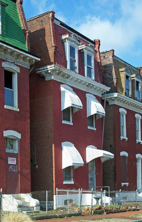 1519 Bremen Avenue in St. Louis, MO - Building Photo