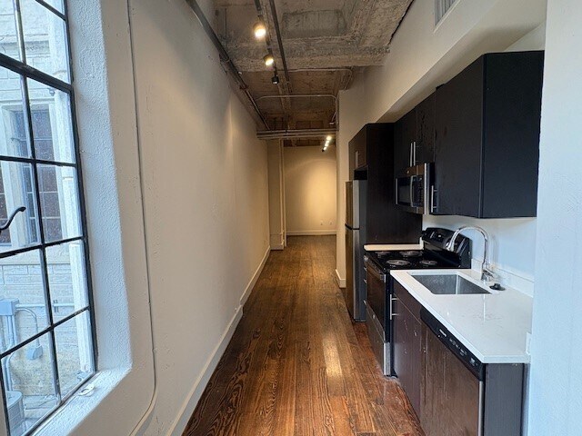 property at 4411 Dallas St