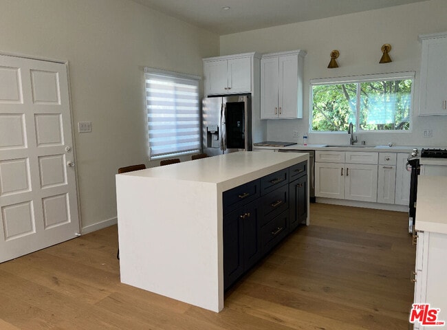 1630 Cimarron St in Los Angeles, CA - Building Photo - Building Photo