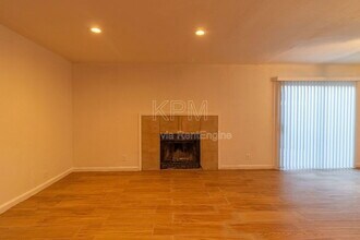 7409 Village Green Dr in Stockton, CA - Building Photo - Building Photo