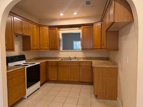 11 Immokalee Dr in Cherokee Village, AR - Building Photo - Building Photo