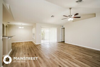 1609 NE 2nd Ave in Cape Coral, FL - Building Photo - Building Photo