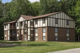 Newport Woods Apartments in Newport, MI - Building Photo