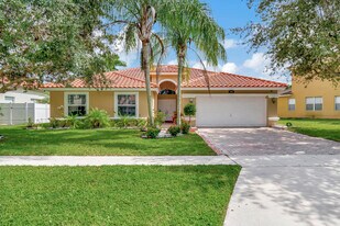 6506 La Gorce Ln in Greenacres, FL - Building Photo