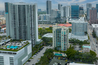 NoLa Lofts in Fort Lauderdale, FL - Building Photo - Building Photo