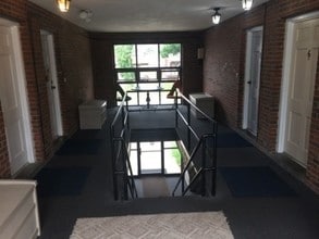 426 N 14th St, Unit 5 in Quincy, IL - Building Photo - Building Photo