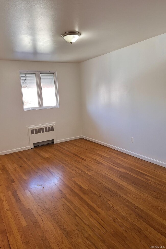 4101 Barnes Ave in Bronx, NY - Building Photo - Building Photo