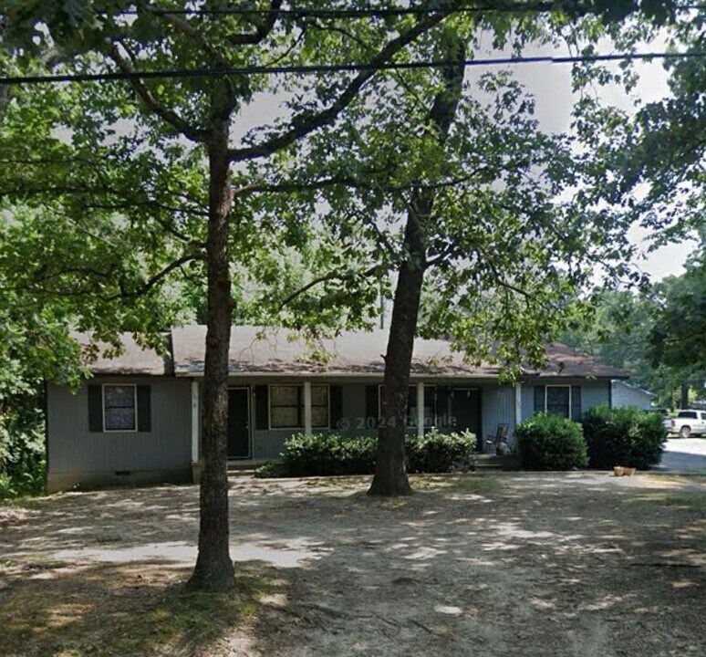 373 Keller Rd in Rossville, GA - Building Photo