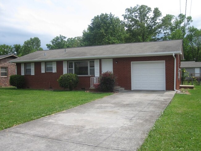 property at 524 Goldfinch Ave