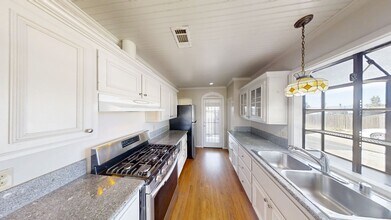 1026 5th St in Calimesa, CA - Building Photo - Building Photo