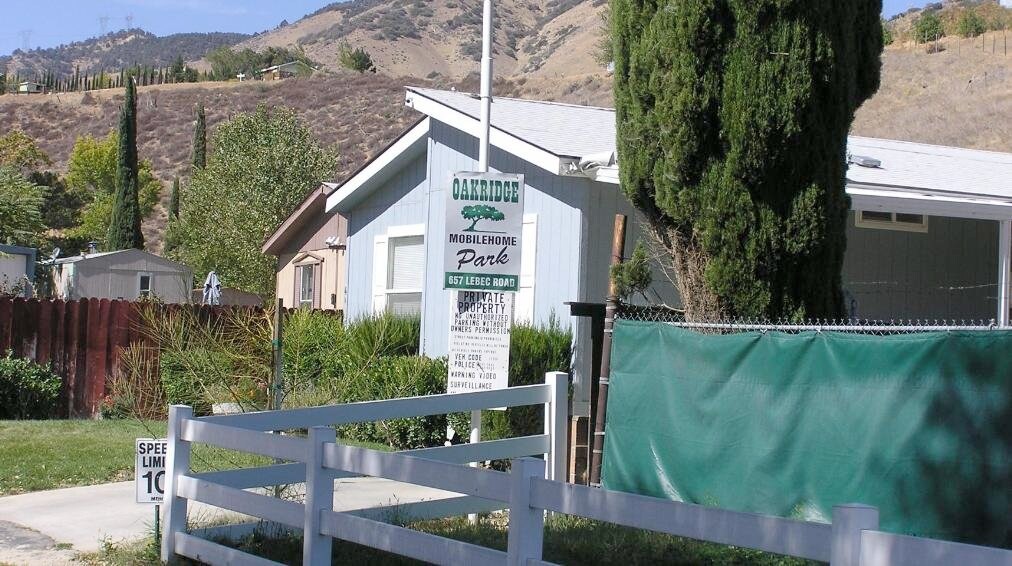 657 Lebec Rd in Lebec, CA - Building Photo