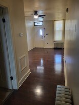 2117 W Ontario St in Philadelphia, PA - Building Photo