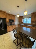 881 Fellsway in Medford, MA - Building Photo