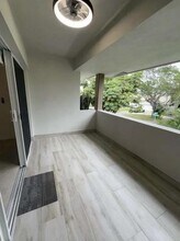 2244 Spanish Trail in Delray Beach, FL - Foto de edificio - Building Photo