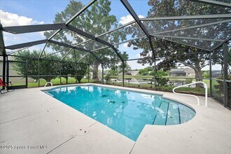 7743 Greenboro Dr in Melbourne, FL - Building Photo - Building Photo