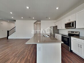 8886 Tiger Tooth Ave in Las Vegas, NV - Building Photo - Building Photo