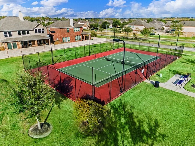 property at 1210 Scarlet Crk Dr