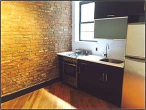 461 Chauncey St in Brooklyn, NY - Building Photo - Other