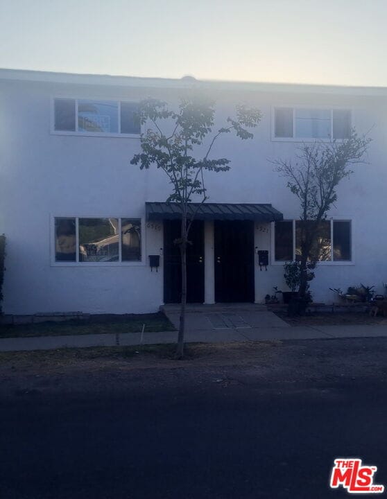 property at 6519 Beck Ave