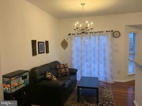 13136 Quail Creek Ln in Fairfax, VA - Building Photo - Building Photo