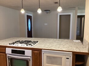 2511 Peaceful Valley Dr in Spring, TX - Building Photo - Building Photo