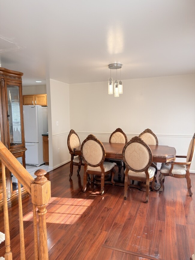 property at 11410 Silverleaf Ln