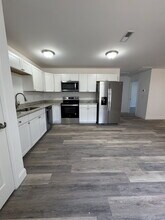 216 Quinn Hill Ln in Mars Hill, NC - Building Photo - Building Photo