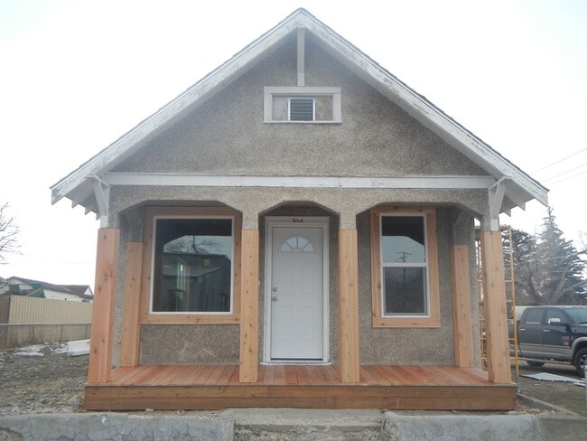 property at 104 N K St