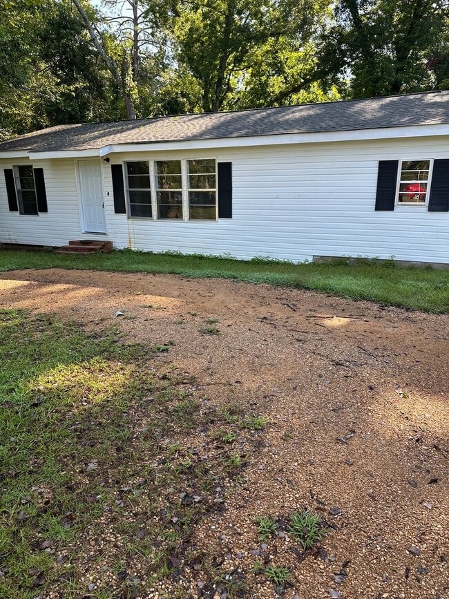 property at 501 Norvell St