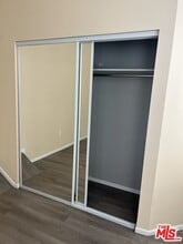 117 E 45th St in Los Angeles, CA - Building Photo - Building Photo