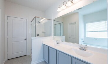 2307 Stonewater Cove in Texas City, TX - Building Photo - Building Photo