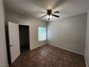 1500 Ruby Cliffs Ln in Las Vegas, NV - Building Photo - Building Photo