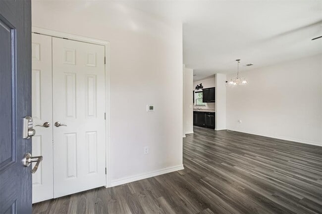 10310 Chesterfield Dr in Houston, TX - Building Photo - Building Photo