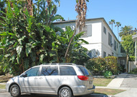 455 S Oakhurst Dr in Beverly Hills, CA - Foto de edificio - Building Photo