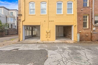 410 Drayton St in Savannah, GA - Building Photo - Building Photo