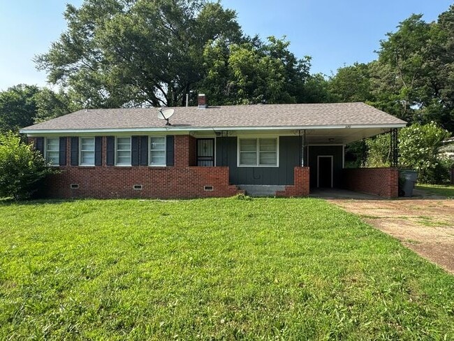 2170 St Elmo Ave