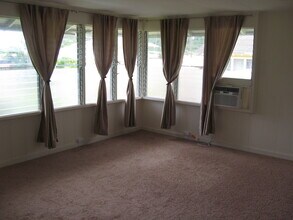 2939 Kaamalio Dr in Honolulu, HI - Building Photo - Building Photo